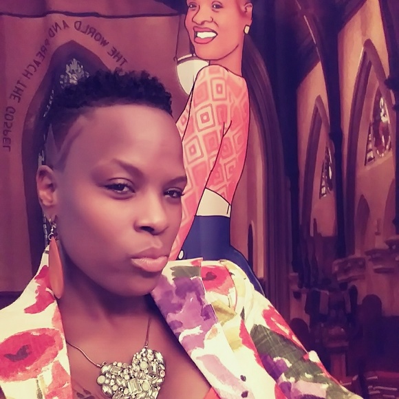 Consignment clothing new & slightly used... - Picture 5 of 12